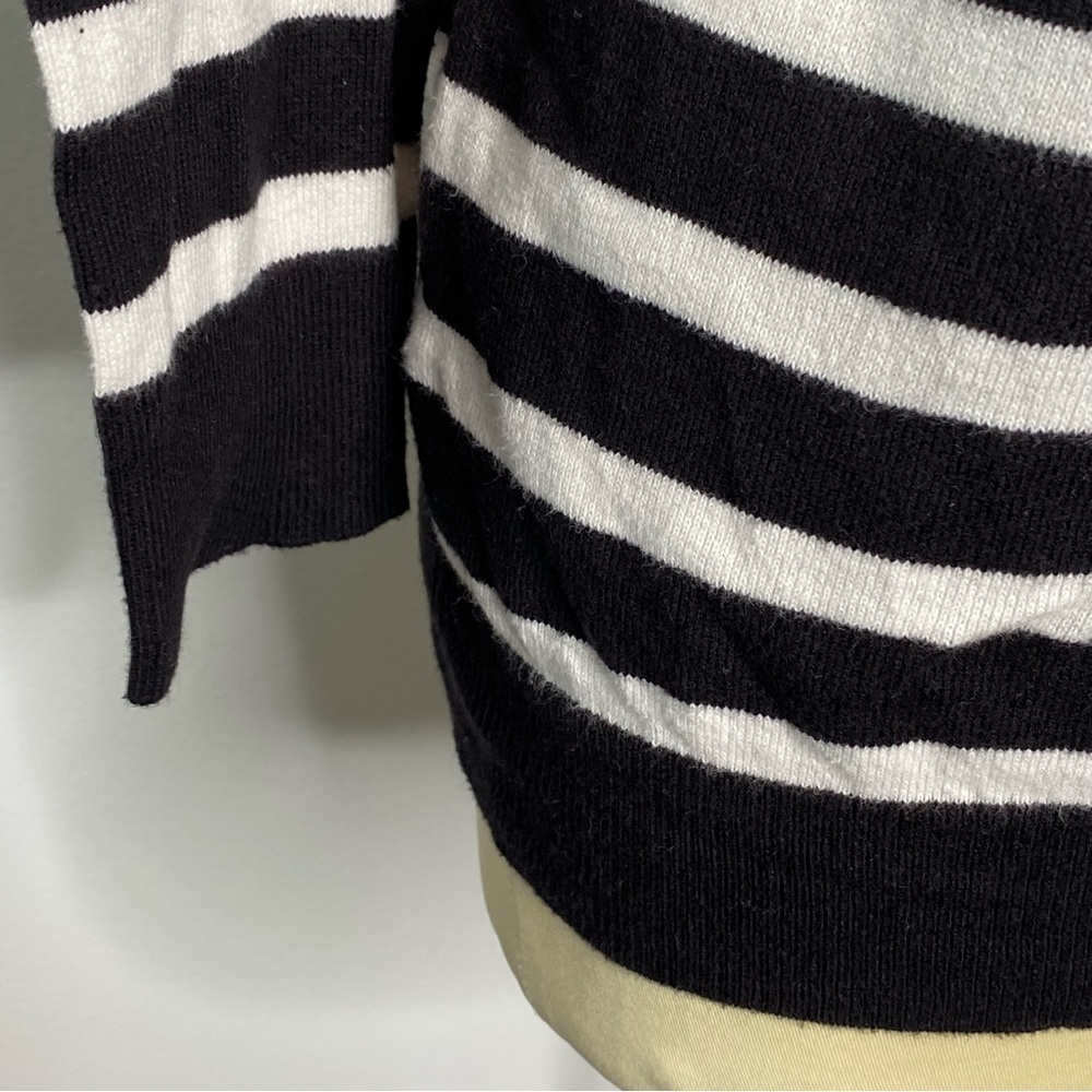 Ann Taylor Factory Black and White Striped Boatneck Crop Sleeve Sweater - Picture 4 of 7